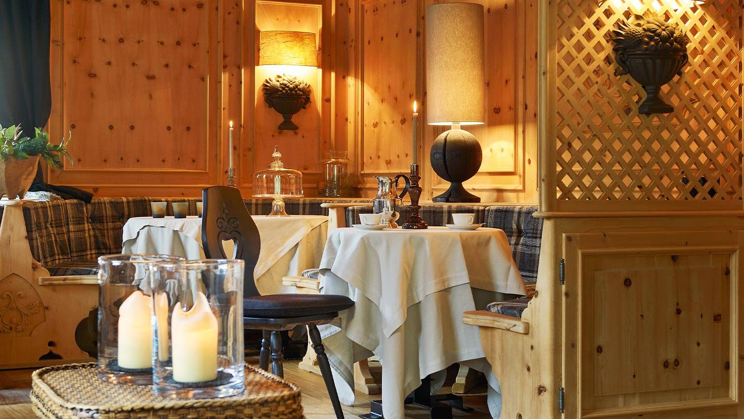 Hotel Sonne, at the table