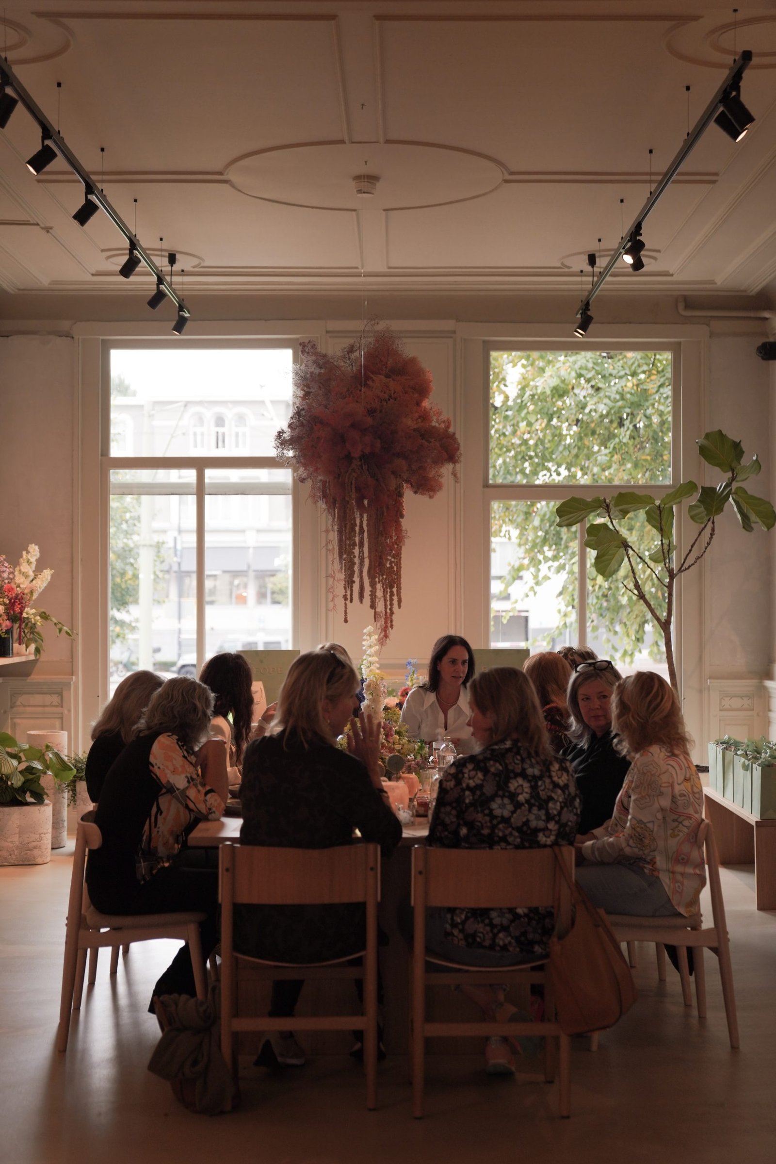 Hotel âme, hotel âme café & store