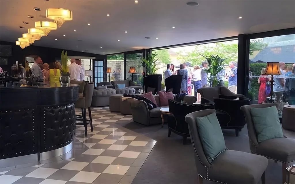 Poets House, sonnet bar & lounge