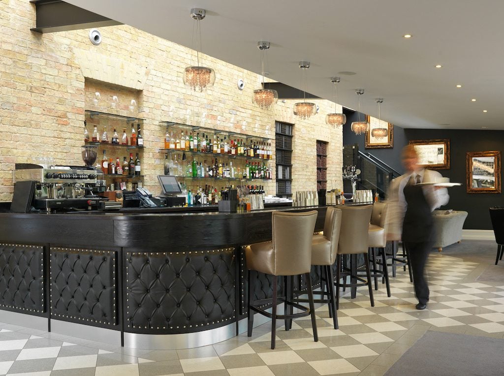 Poets House, sonnet bar & lounge