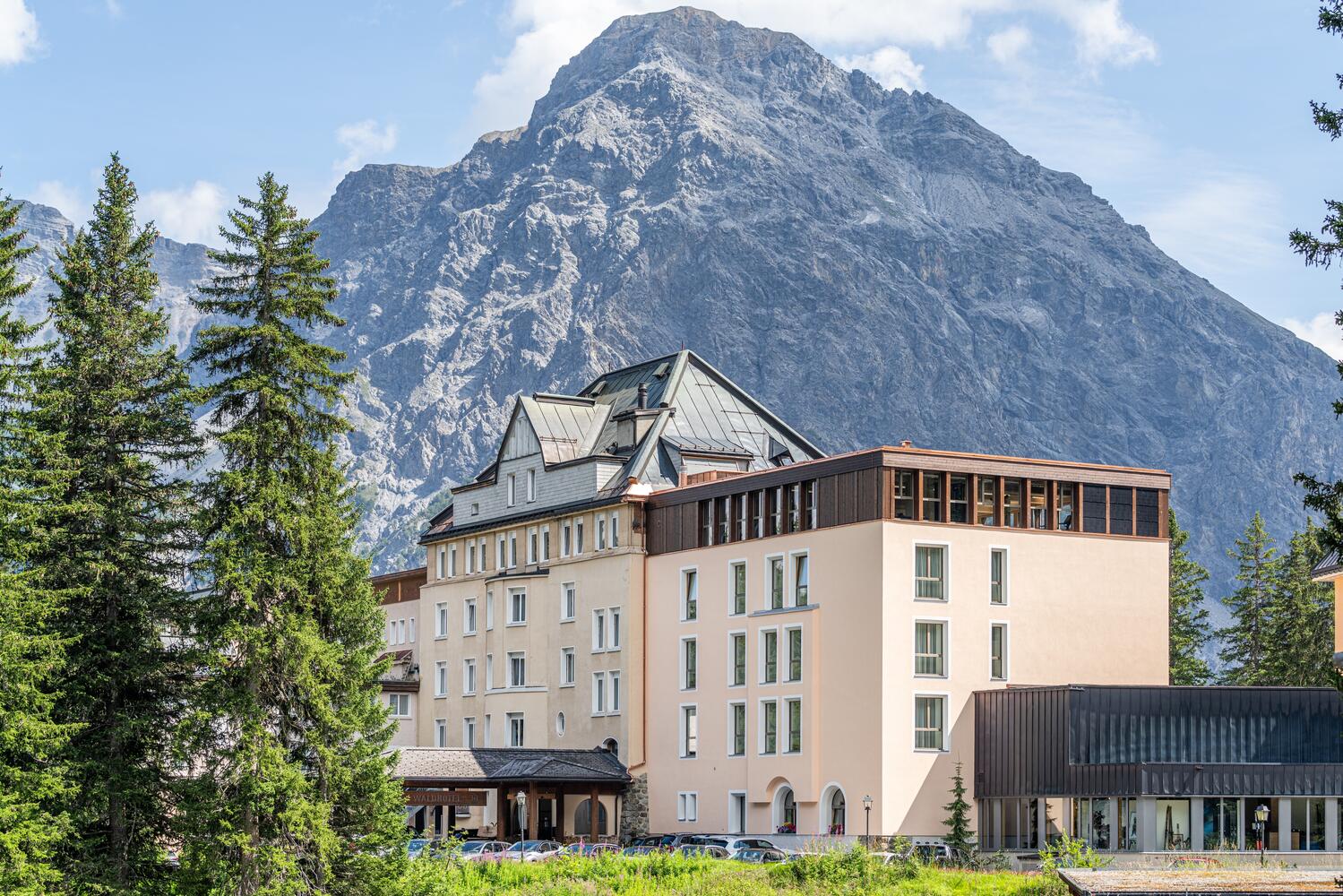 Waldhotel Arosa, how it began