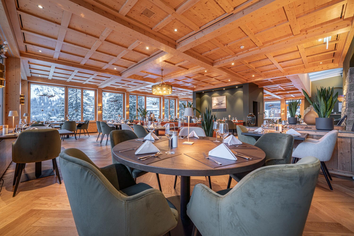 Waldhotel Arosa, at the table