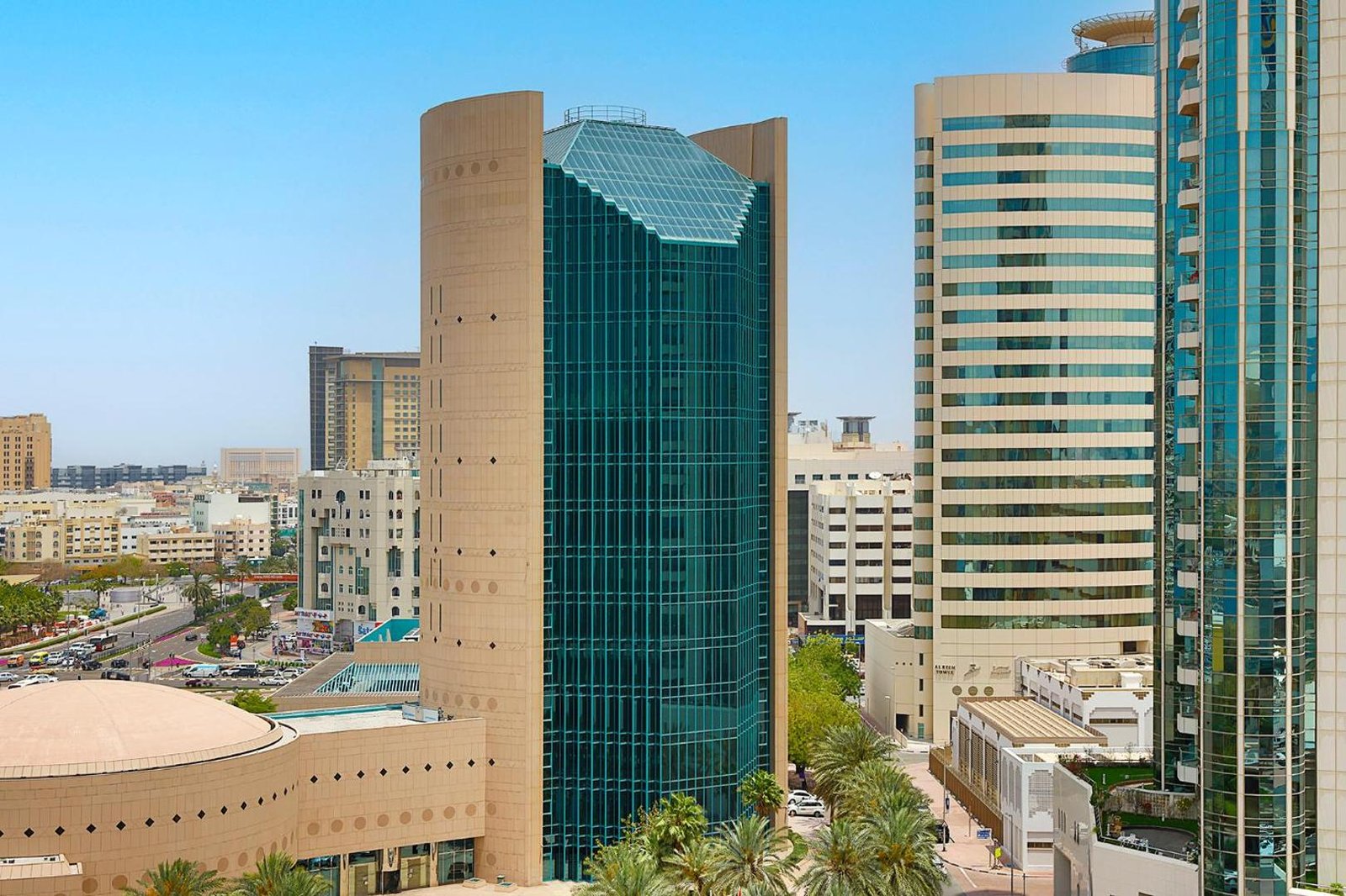 Sheraton Dubai Creek Hotel & Towers — rooms