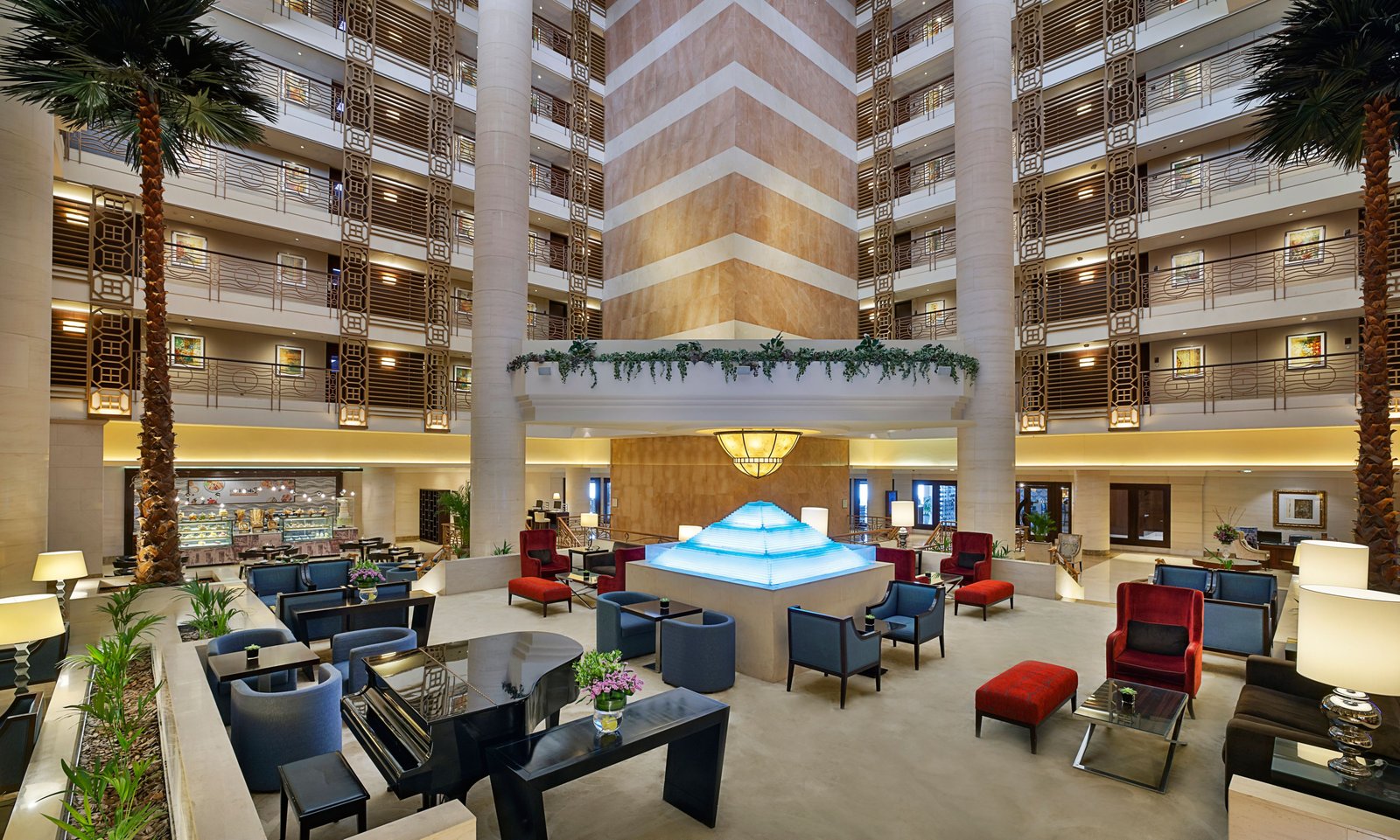 Sheraton Dubai Creek Hotel & Towers