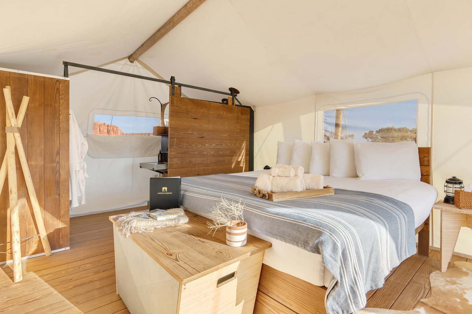 Under Canvas Moab, rooms