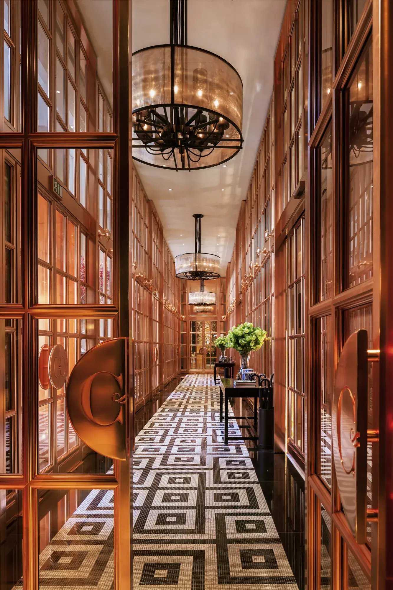 Rosewood London Hotel — vibe