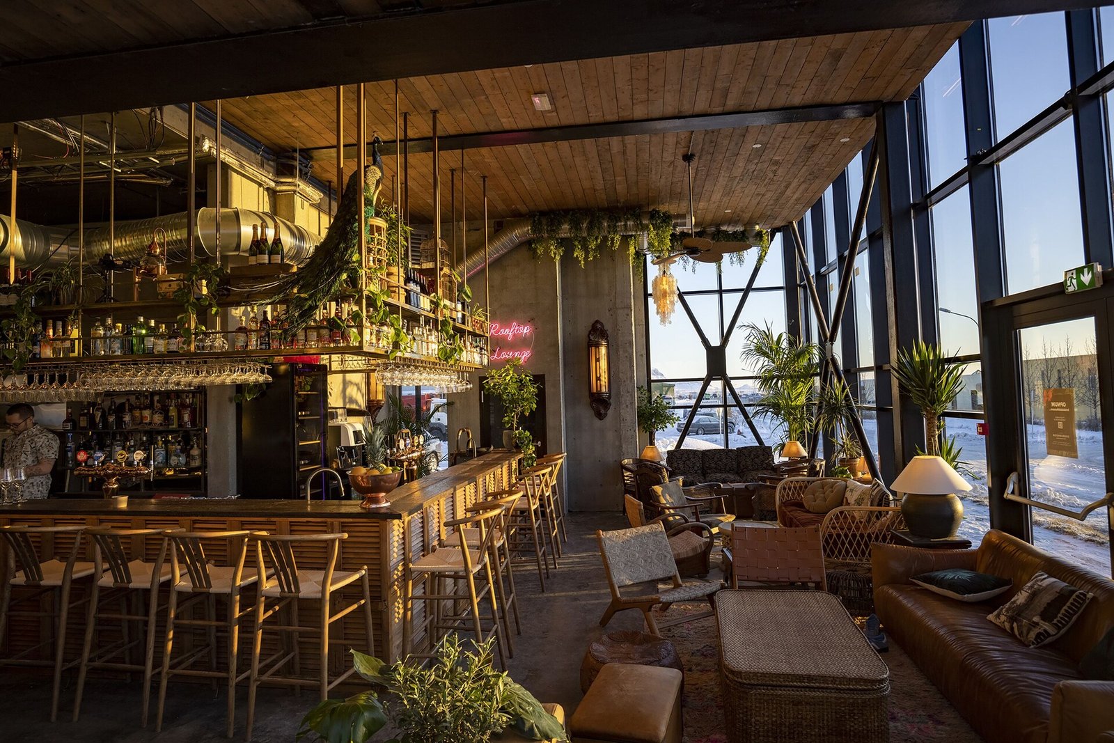 The Greenhouse Hotel, at the table