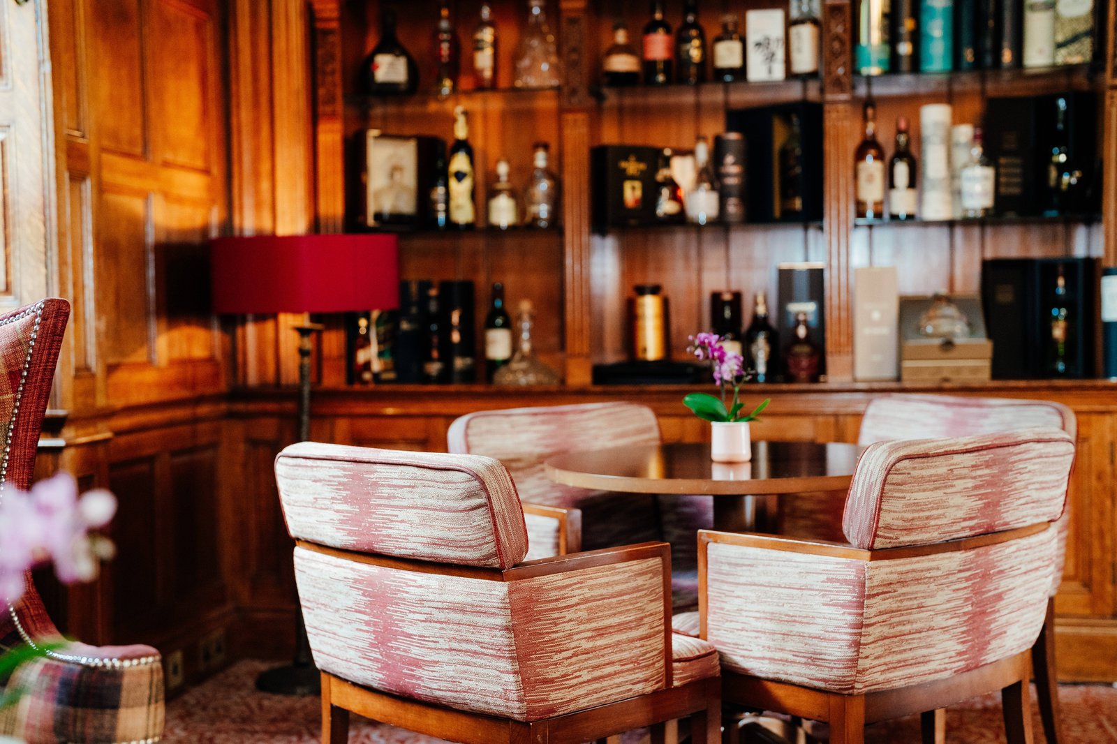 South Lodge, the billiard bar