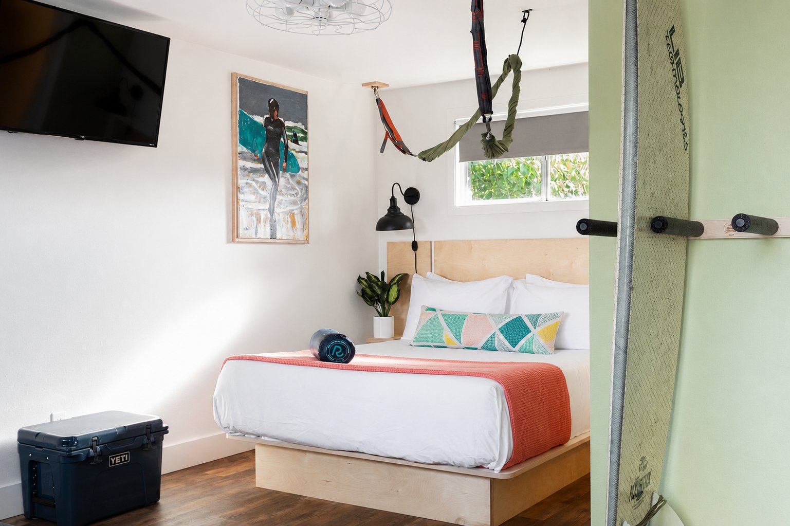 Gravity Haus Westport, rooms