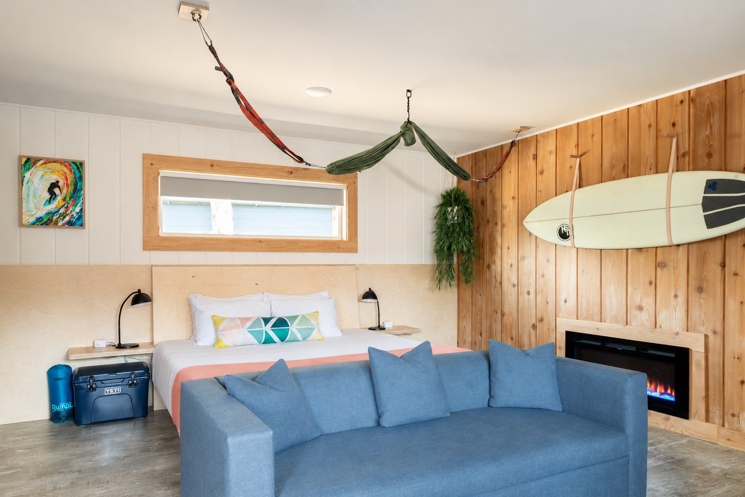 Gravity Haus Westport, rooms
