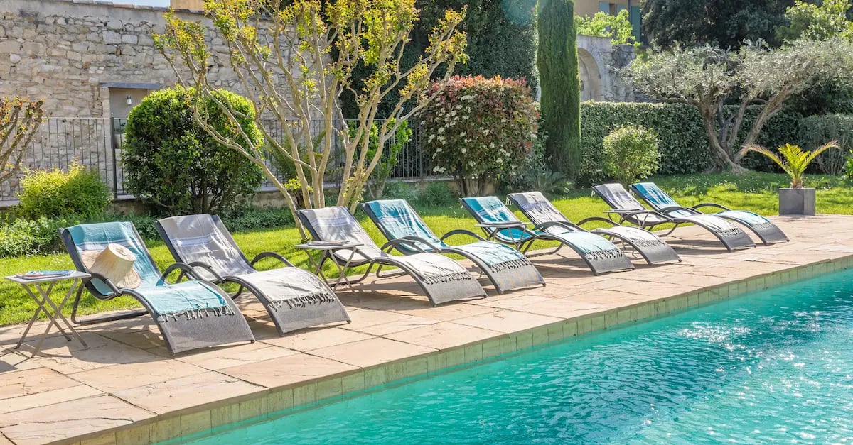 La Suite, the pool
