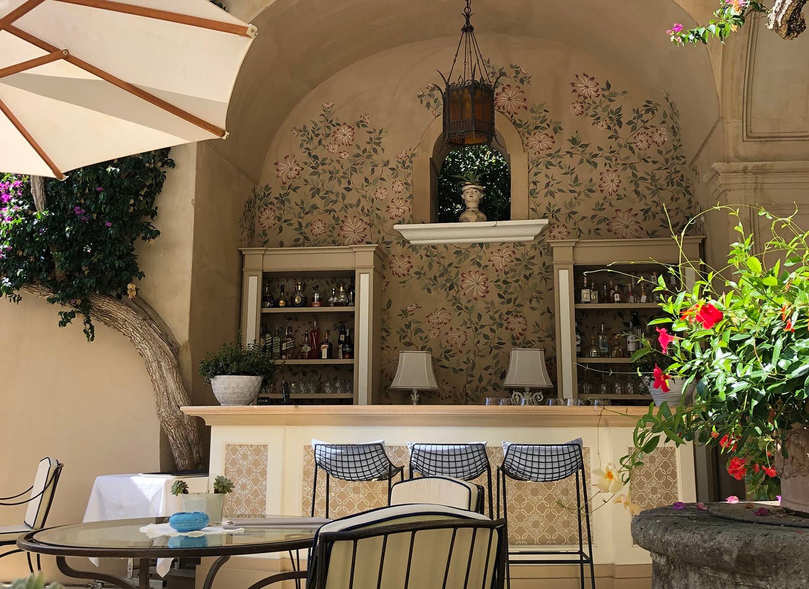 Hotel Palazzo Murat, at the table
