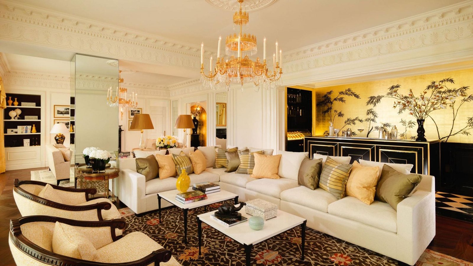 The Savoy, rooms