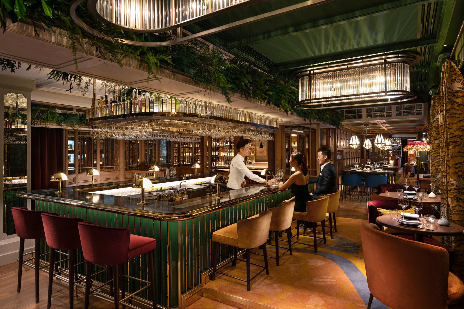 Mandarin Oriental Hong Kong, at the table