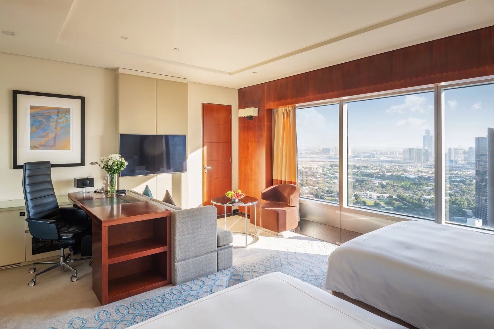 Jumeirah Emirates Towers — rooms