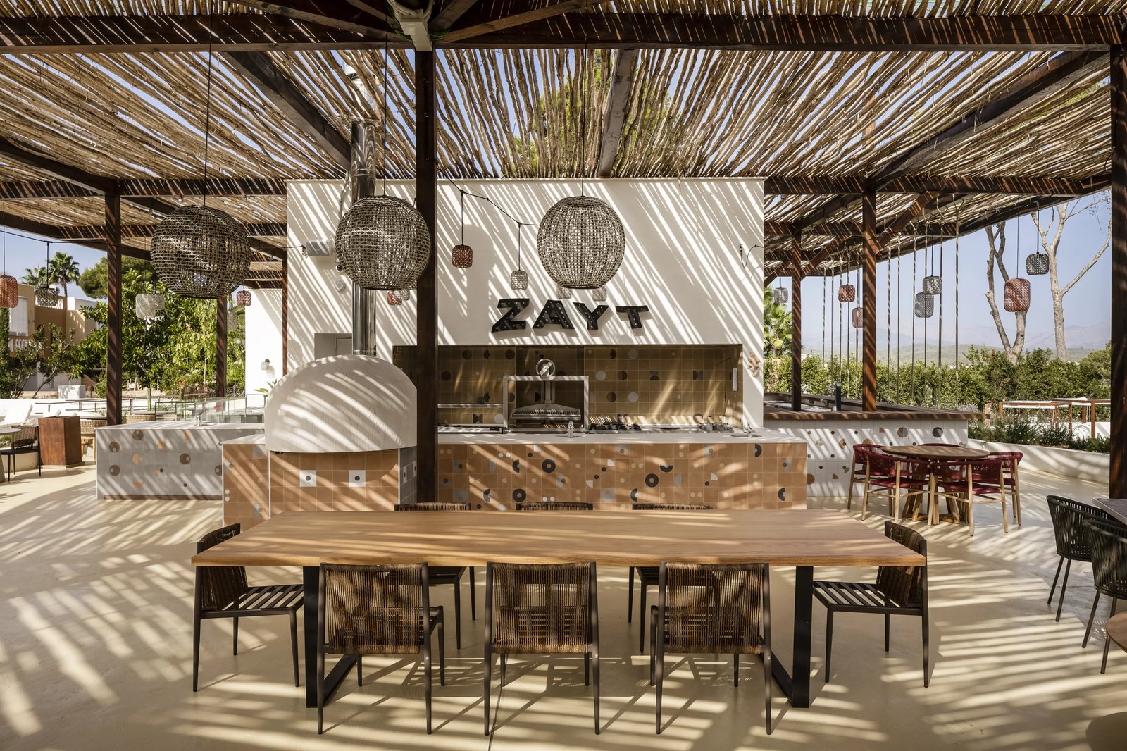 Kimpton Aysla Mallorca, at the table