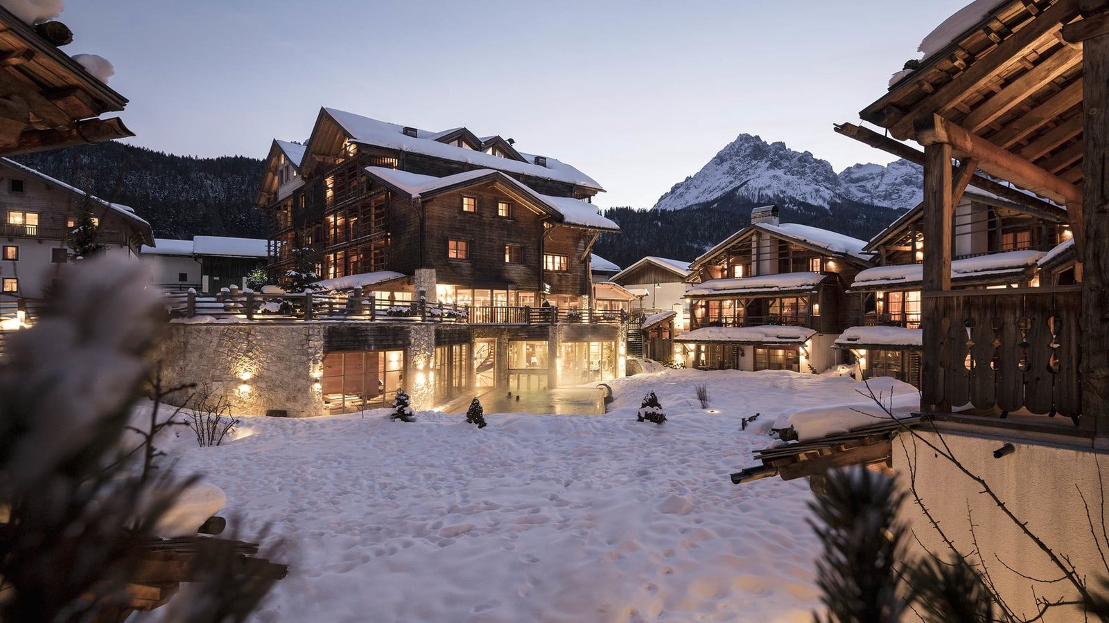 Post Alpina - Family Chalets Dolomites