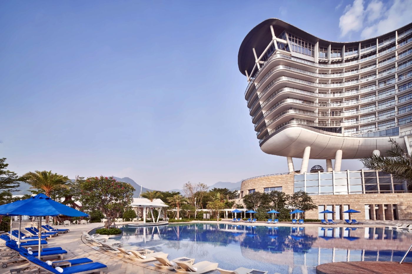 InterContinental Shenzhen Dameisha Resort, the pool