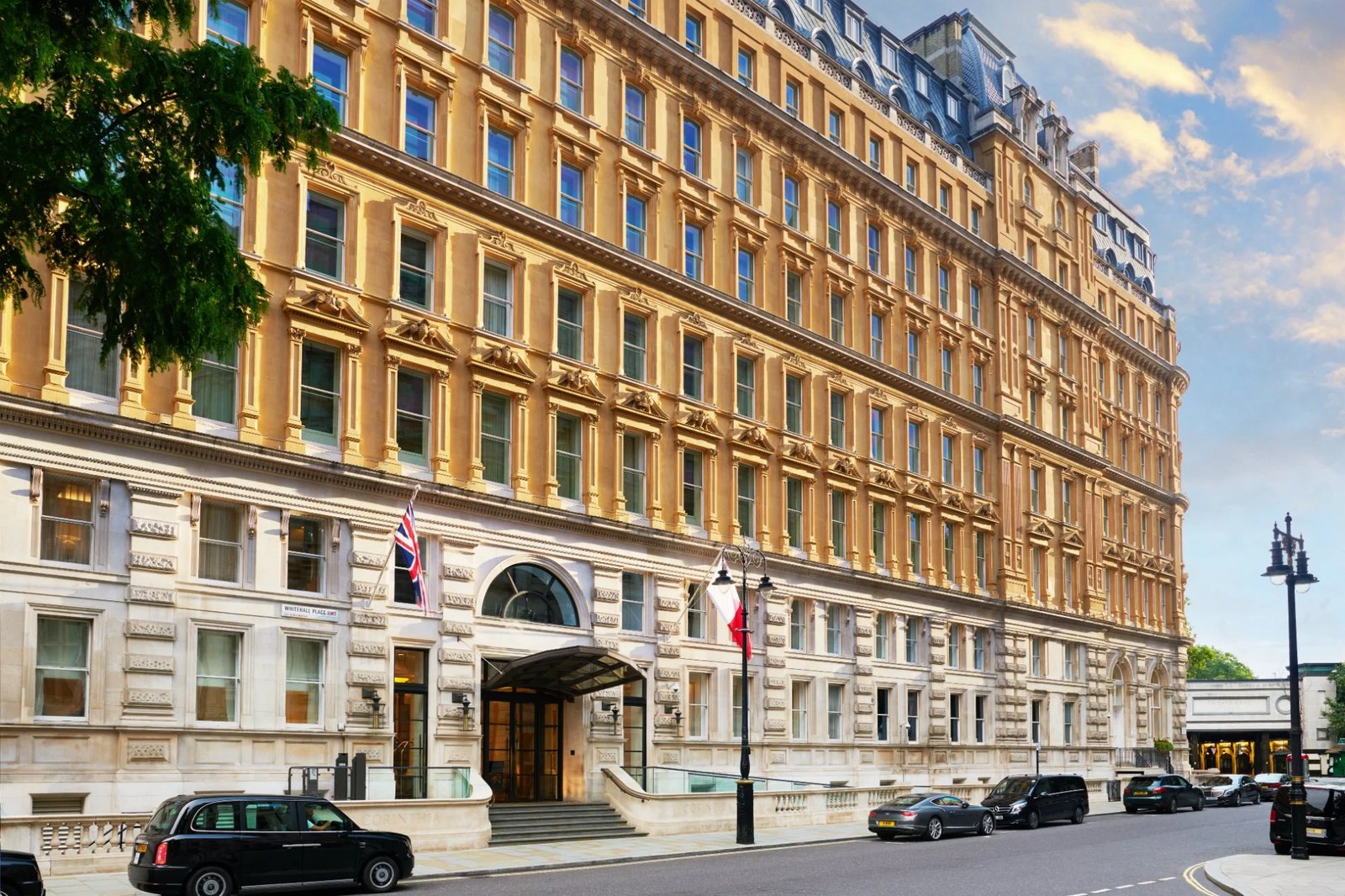 Corinthia London — vibe