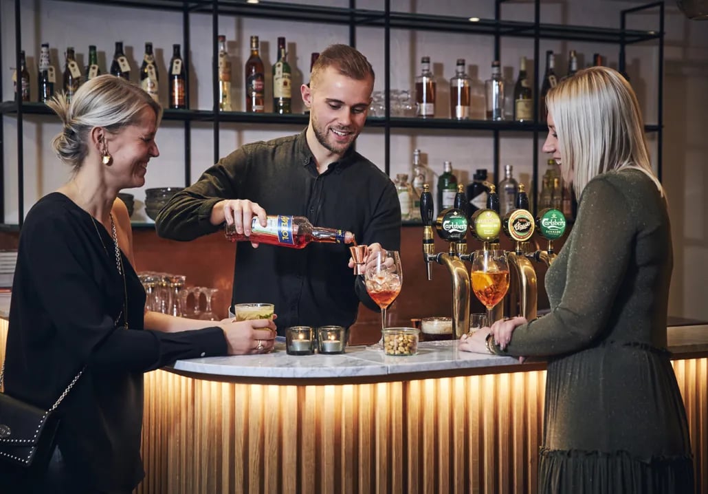 Hotel Oasia Aarhus, oasia bar & lounge
