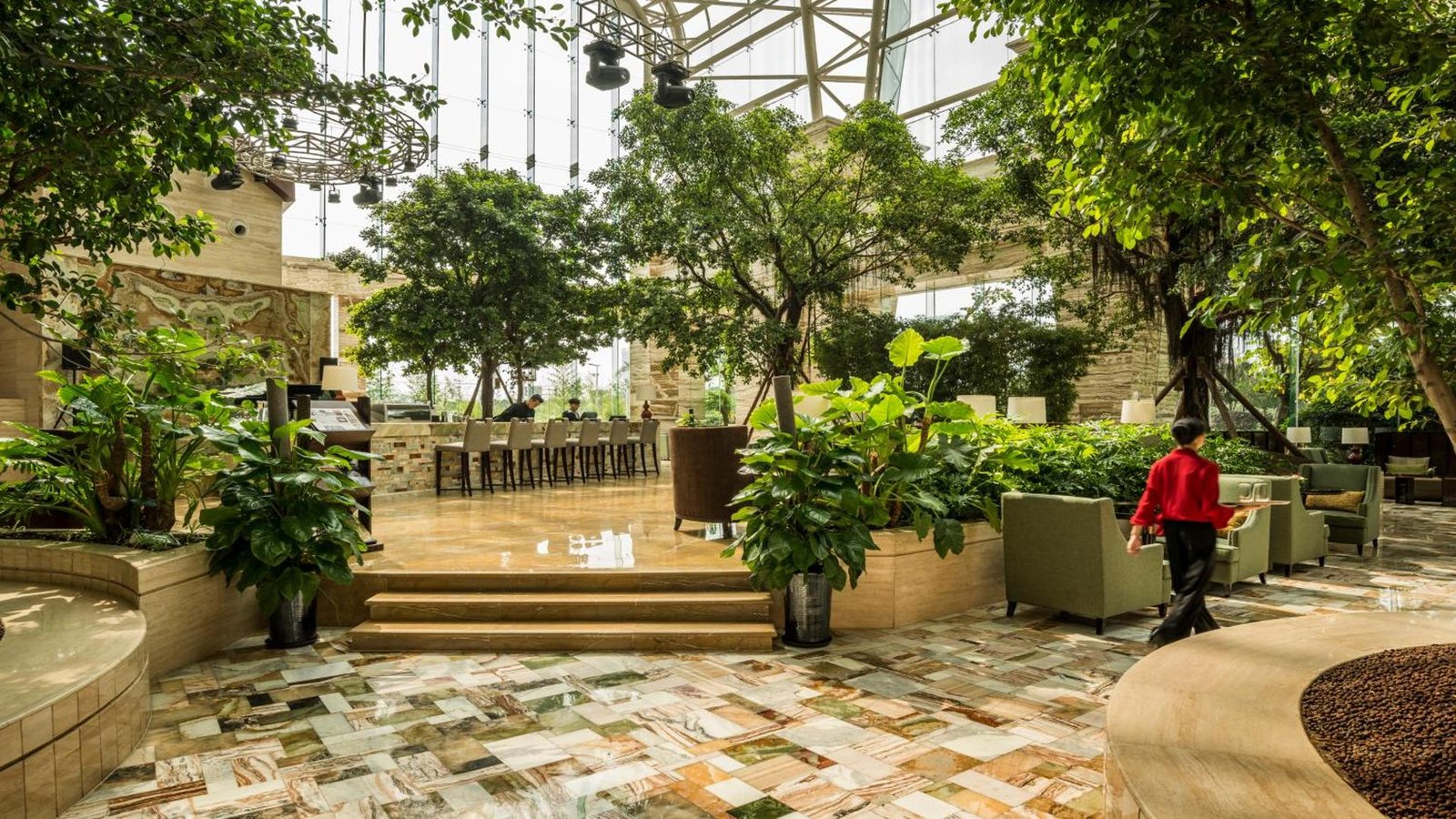 Intercontinental Chengdu Global Center, at the table