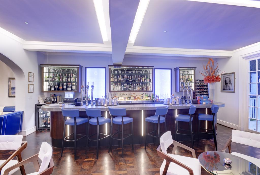 Southernhay House Hotel, the bar