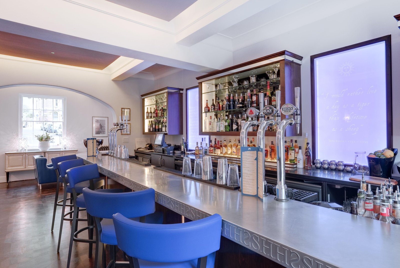 Southernhay House Hotel, the bar