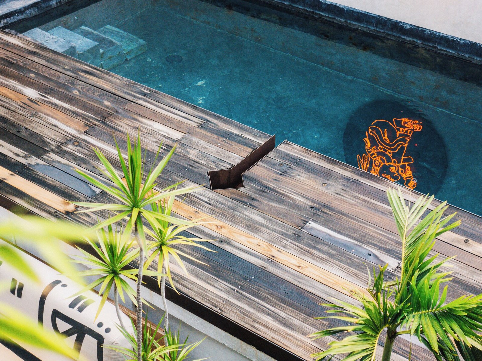 Hotel Sin Nombre, the pool