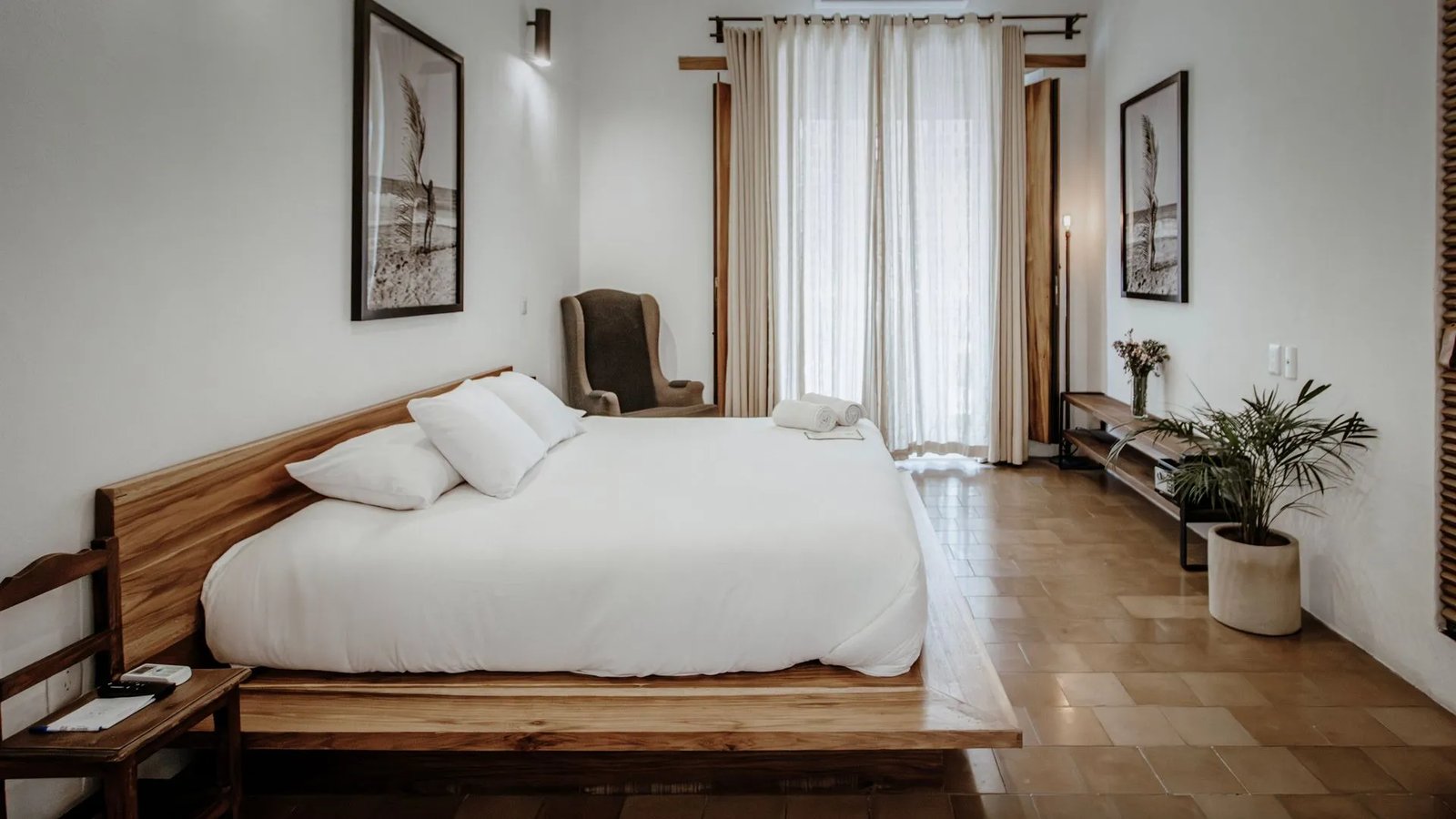 Hotel Sin Nombre, rooms