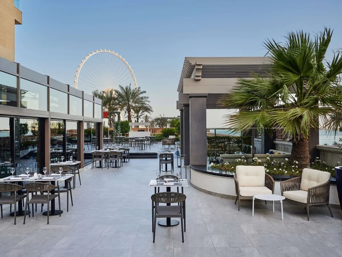 Sofitel Dubai Jumeirah Beach — eat & drink