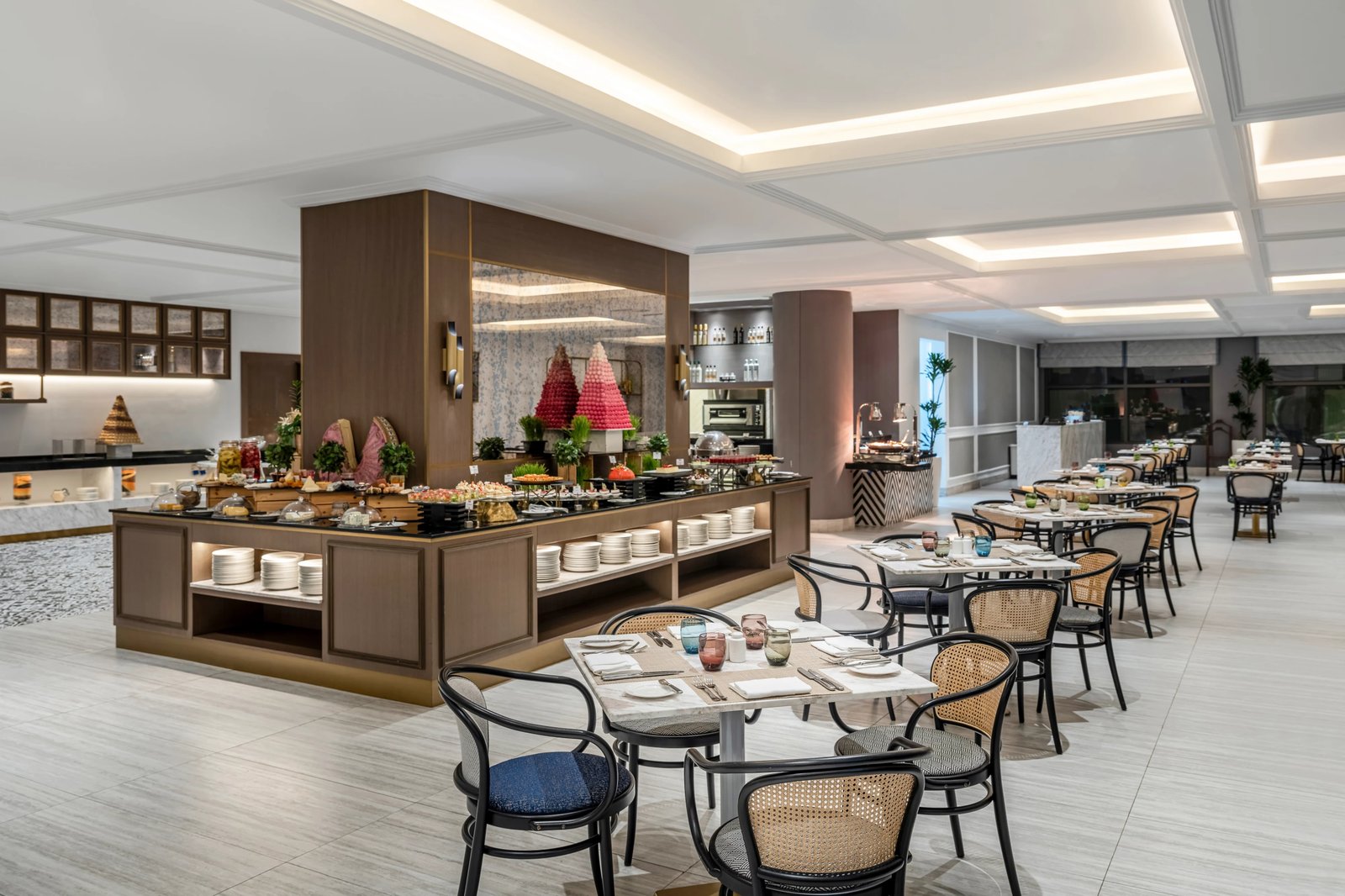 Sofitel Dubai Jumeirah Beach, at the table