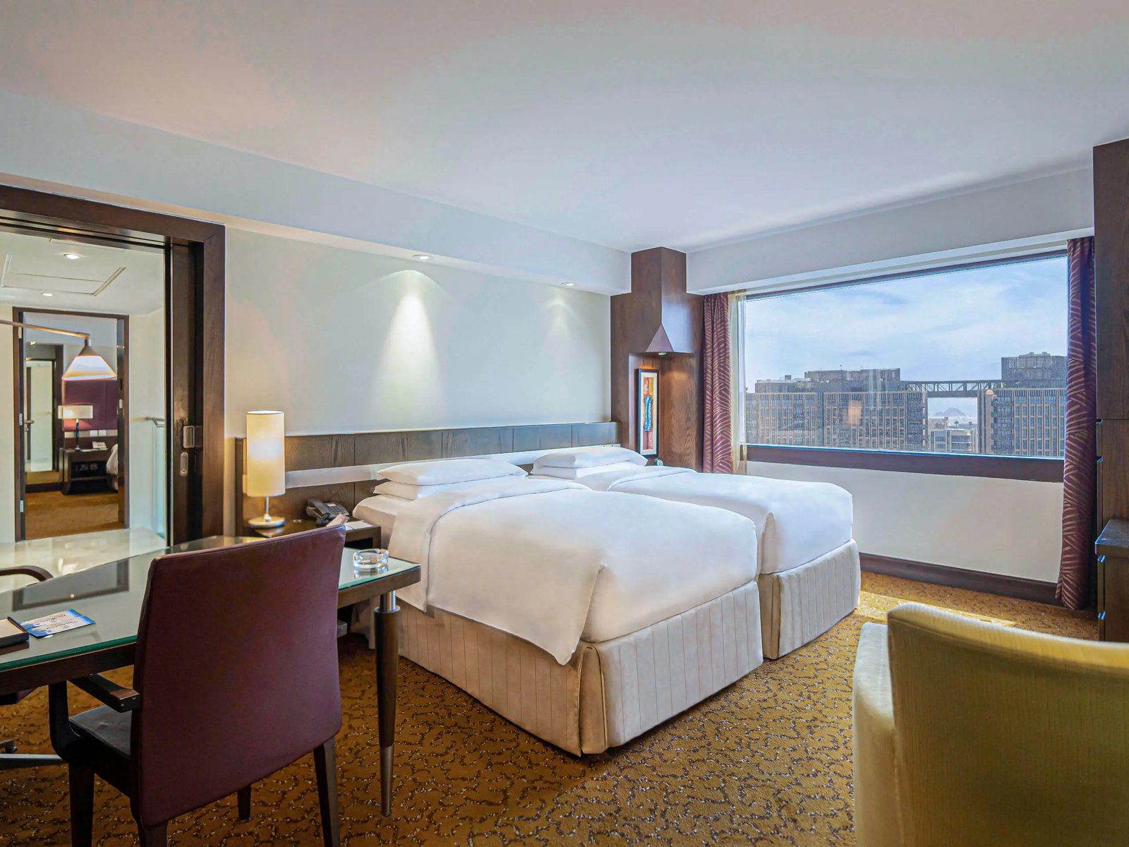 Hyatt Regency Dubai, rooms