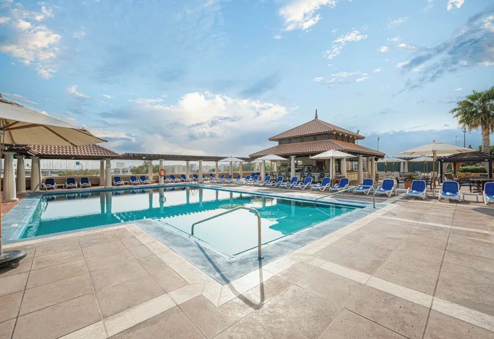Hyatt Regency Dubai, the pool