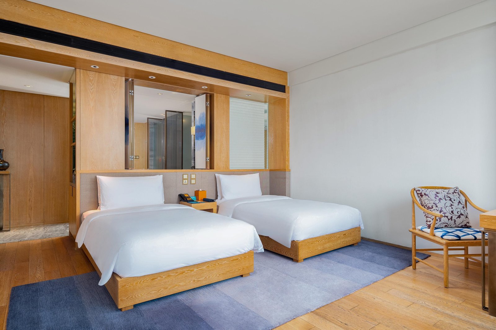 Hotel Indigo Dali Erhai