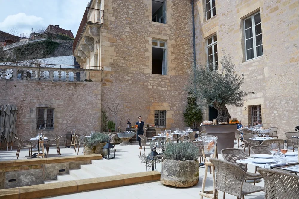 Hotel restaurant de Bouilhac, ro.bo