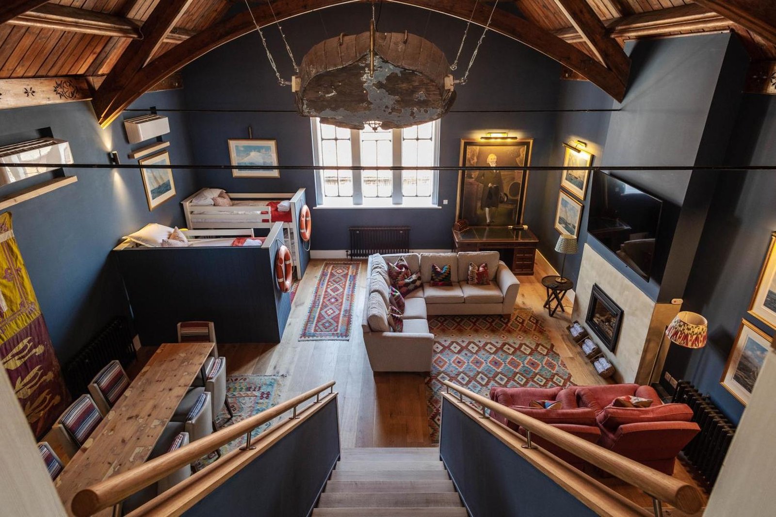 The George Hotel, rooms