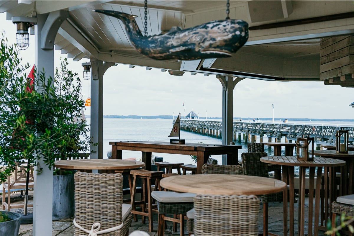 The George Hotel, at the table