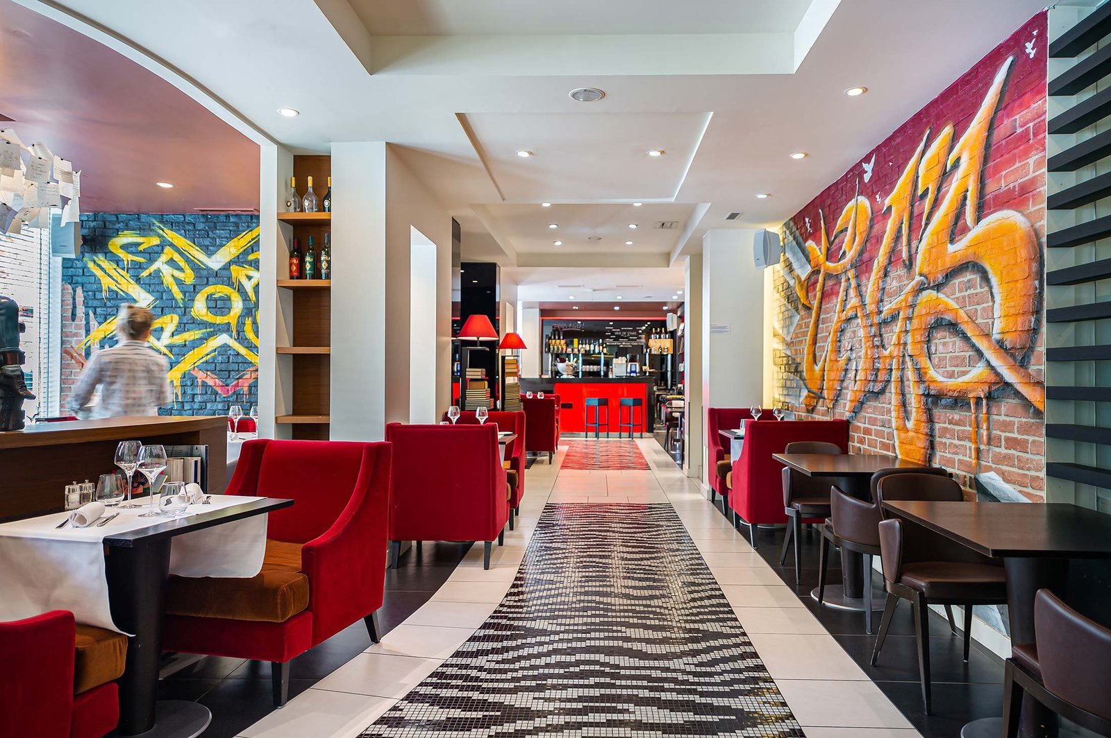 Hotel N’vy, tag's café