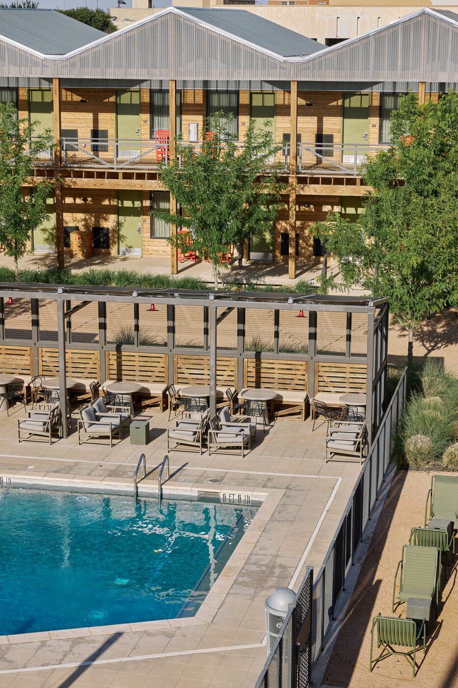 Cotton Court, the pool