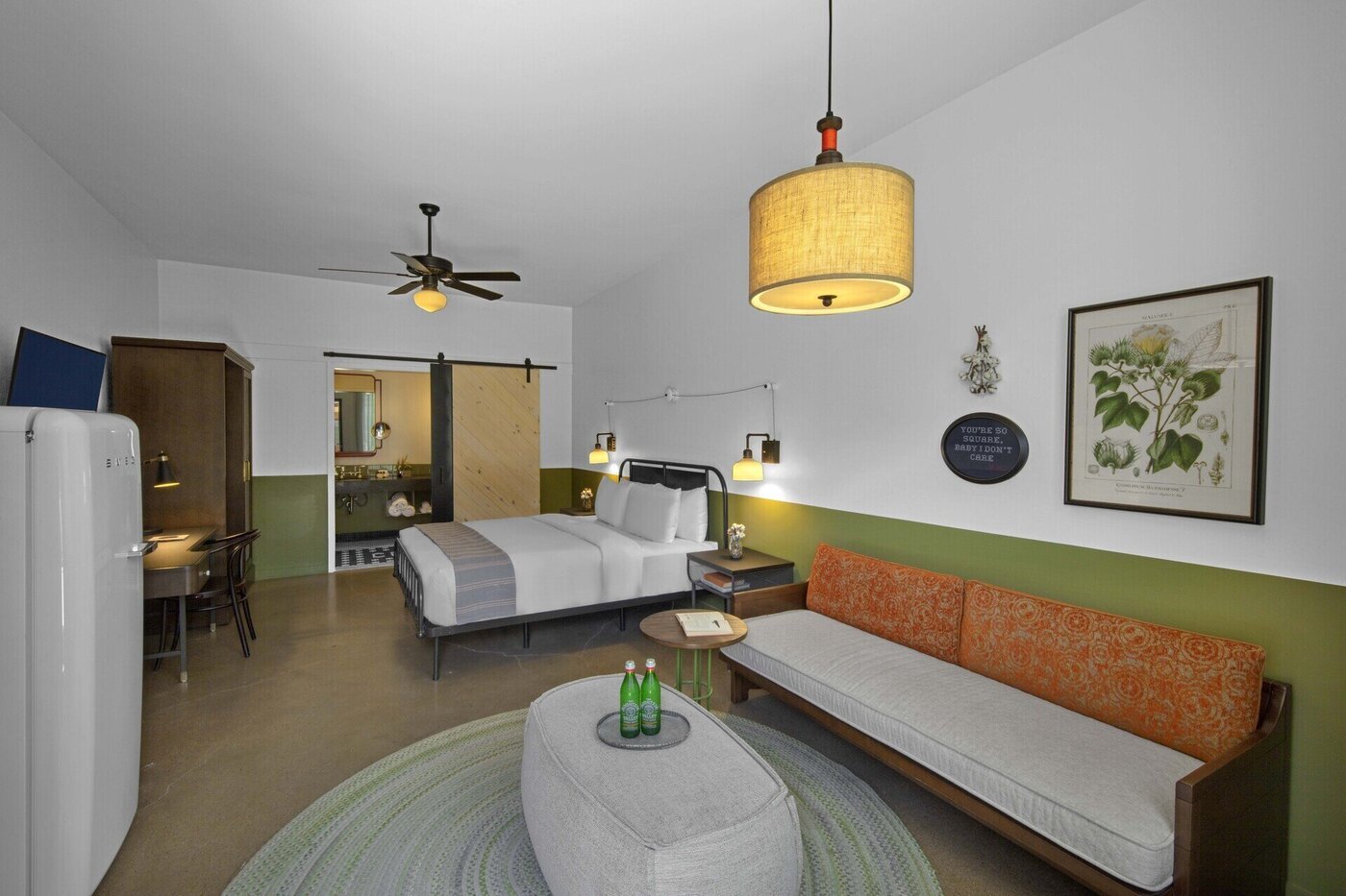 Cotton Court, rooms