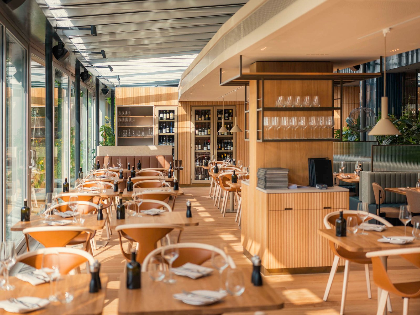Swissôtel Kursaal Bern, giardino restaurant & bar