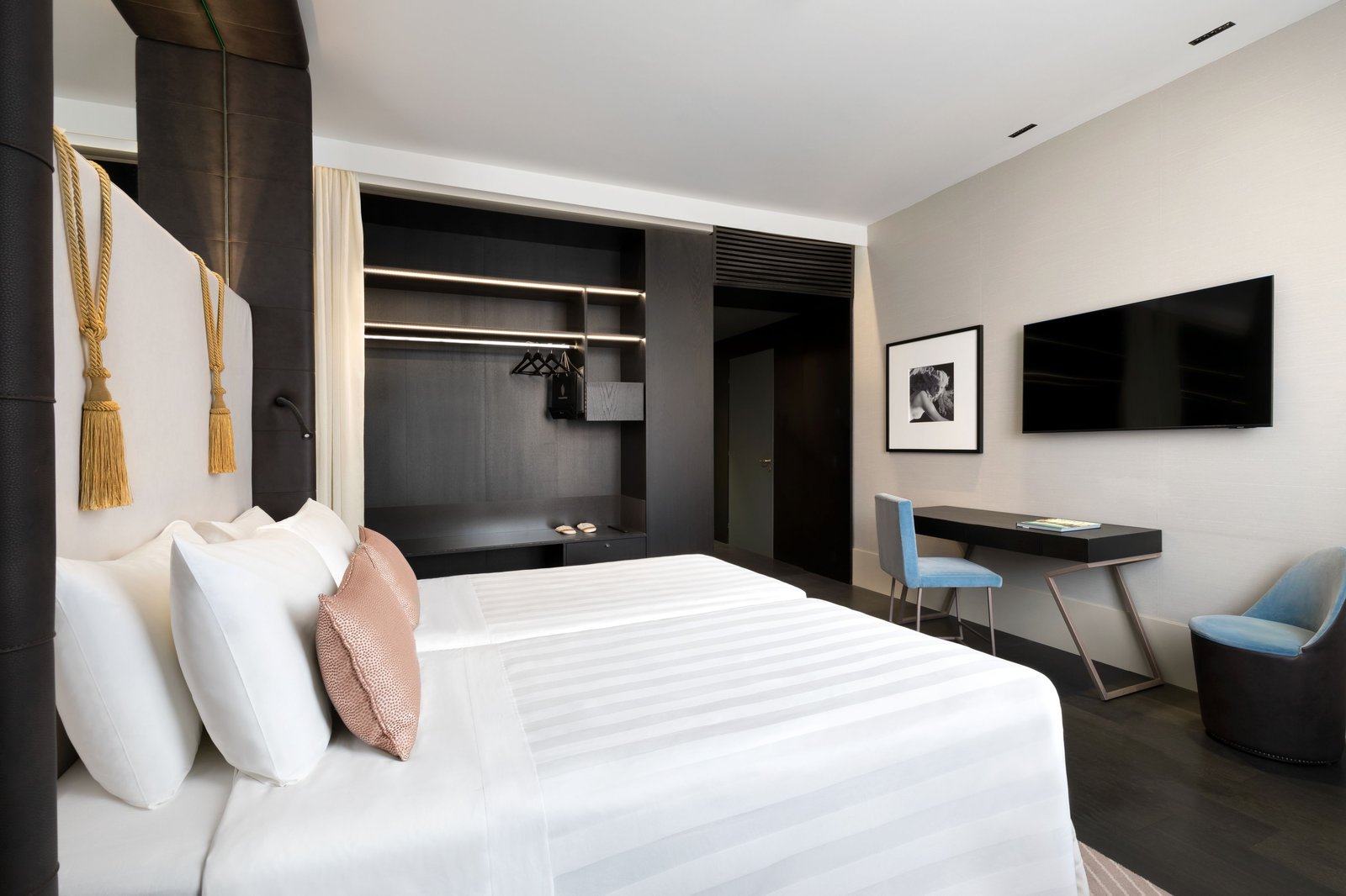 Sina Bernini Bristol, rooms