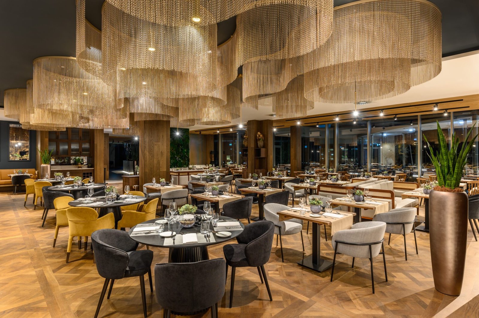 Hotel Vinifera Wine&Spa, at the table