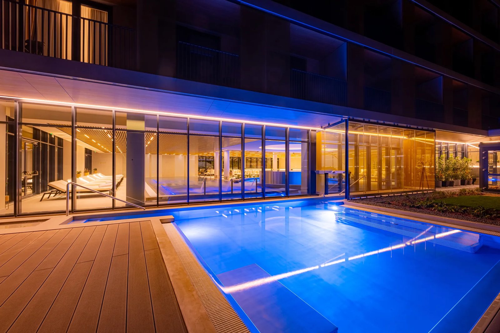 LUA Resort, the pool
