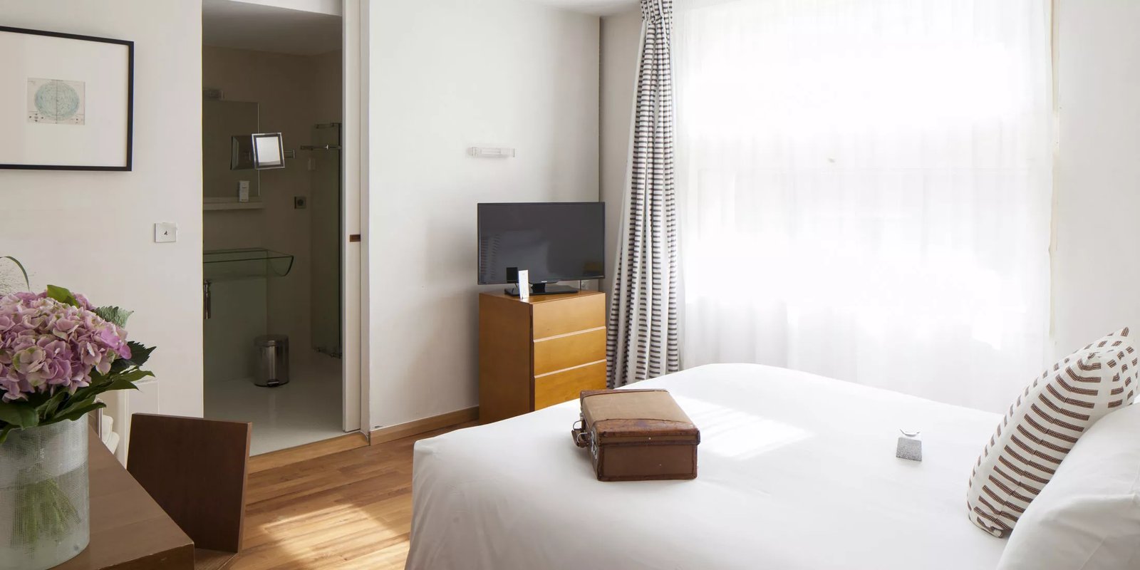 La Pérouse Hôtel, rooms