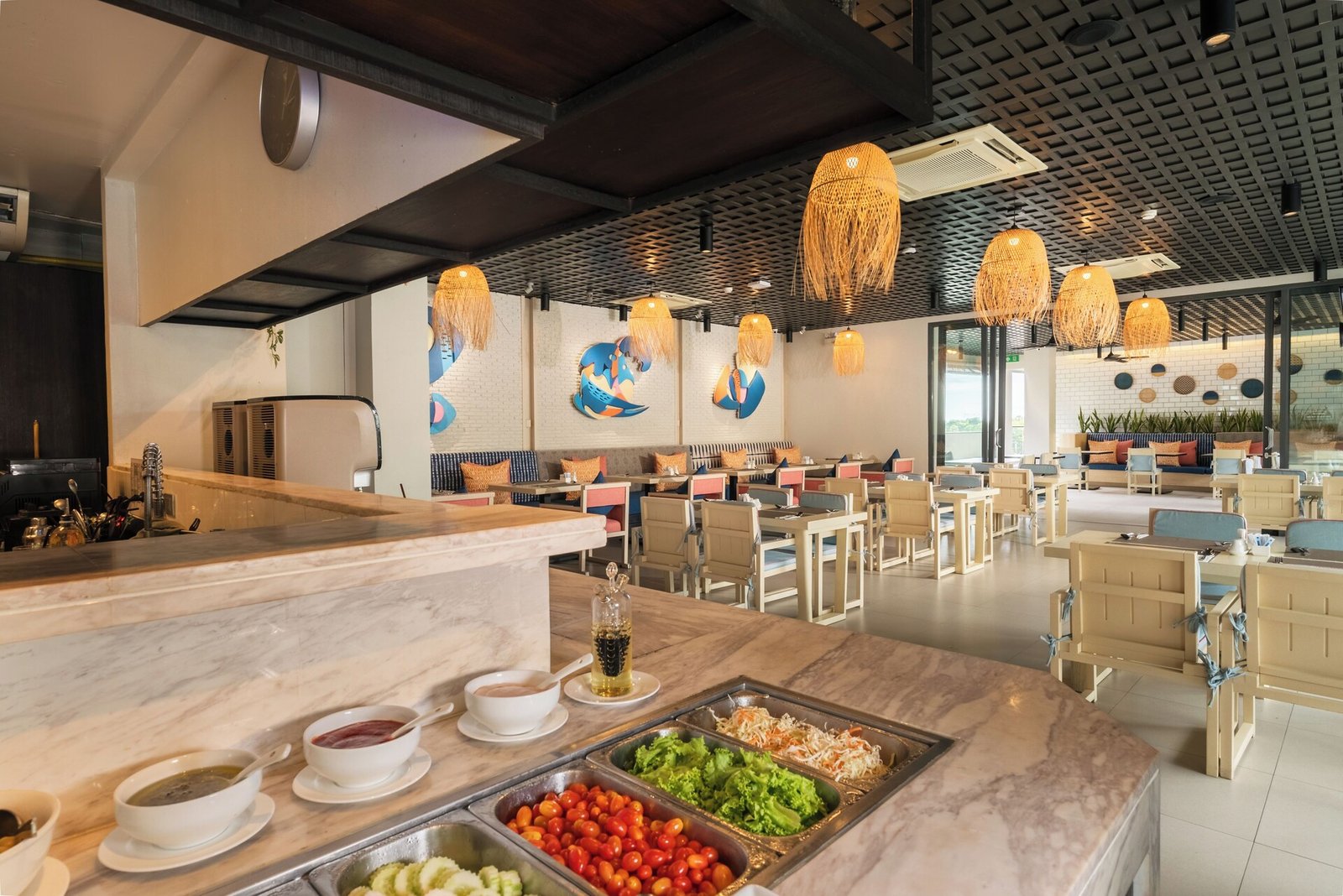 Hotel IKON Phuket, ikon café