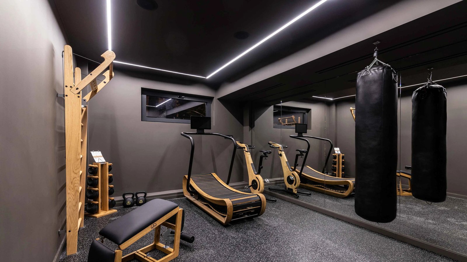 The Modernist Athens, gym and massage