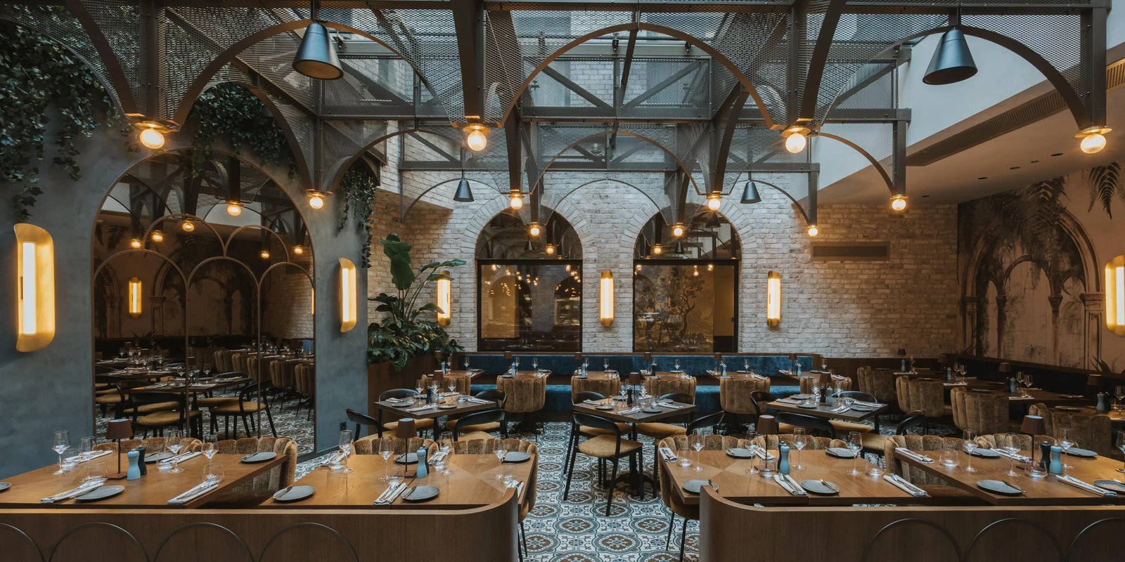 Hotel Indigo Krakow - Wawel Castle, heritage & hip restaurant
