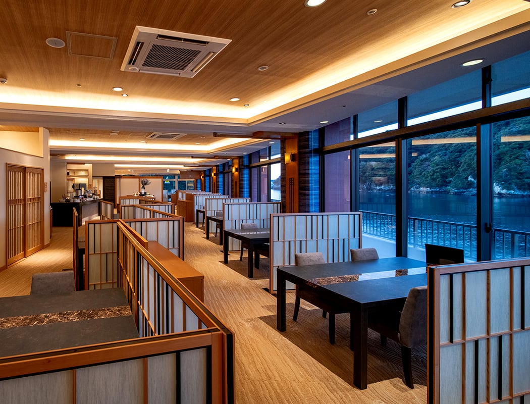 Kumano-bettei NAKANOSHIMA, at the table