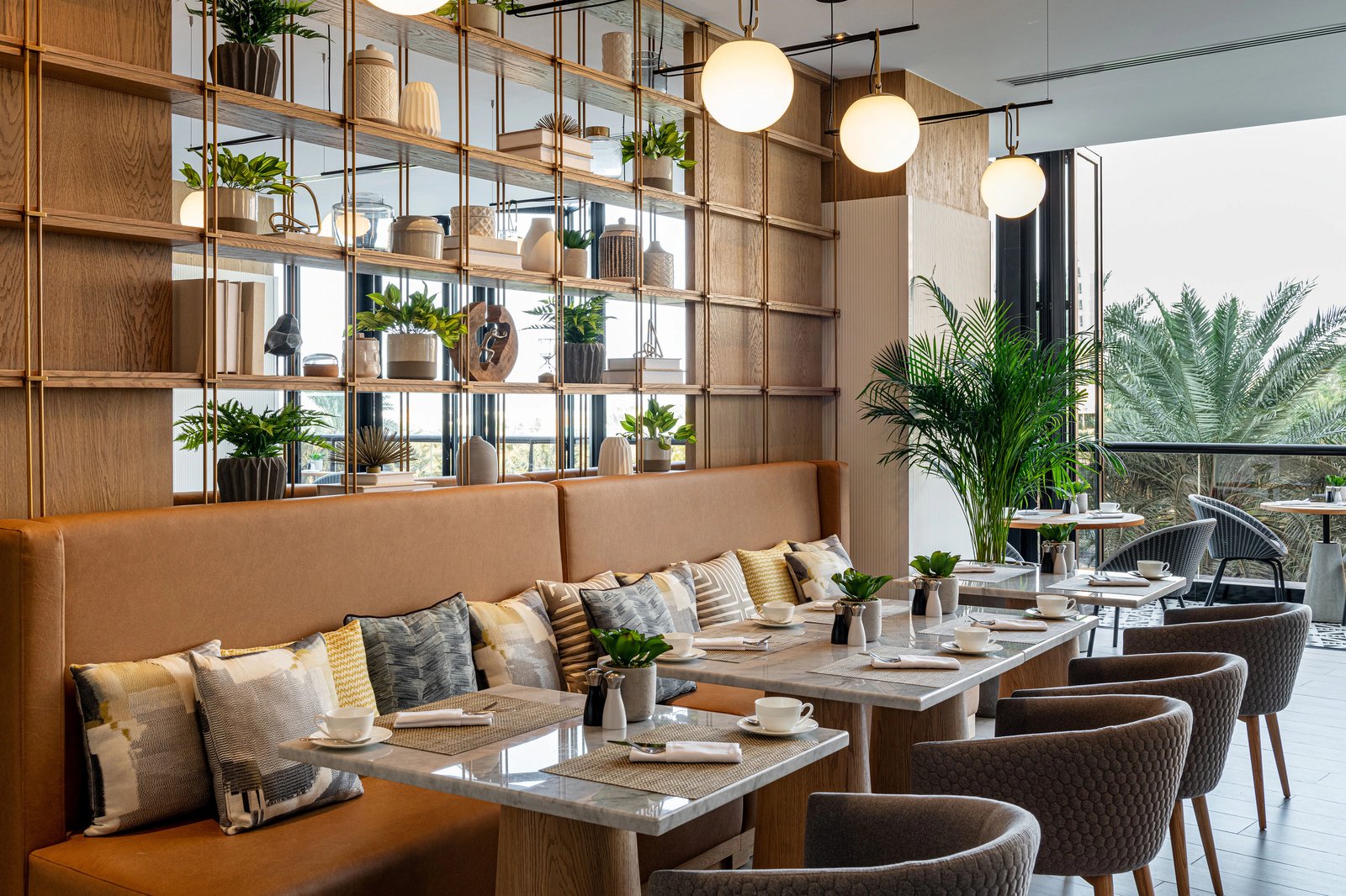Le Royal Meridien Beach Resort & Spa, royal club lounge